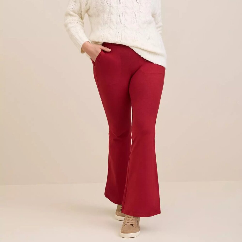 NWT Torrid Full-Length Flare Legging